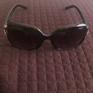 NWOT Vogue Brown Sunglasses